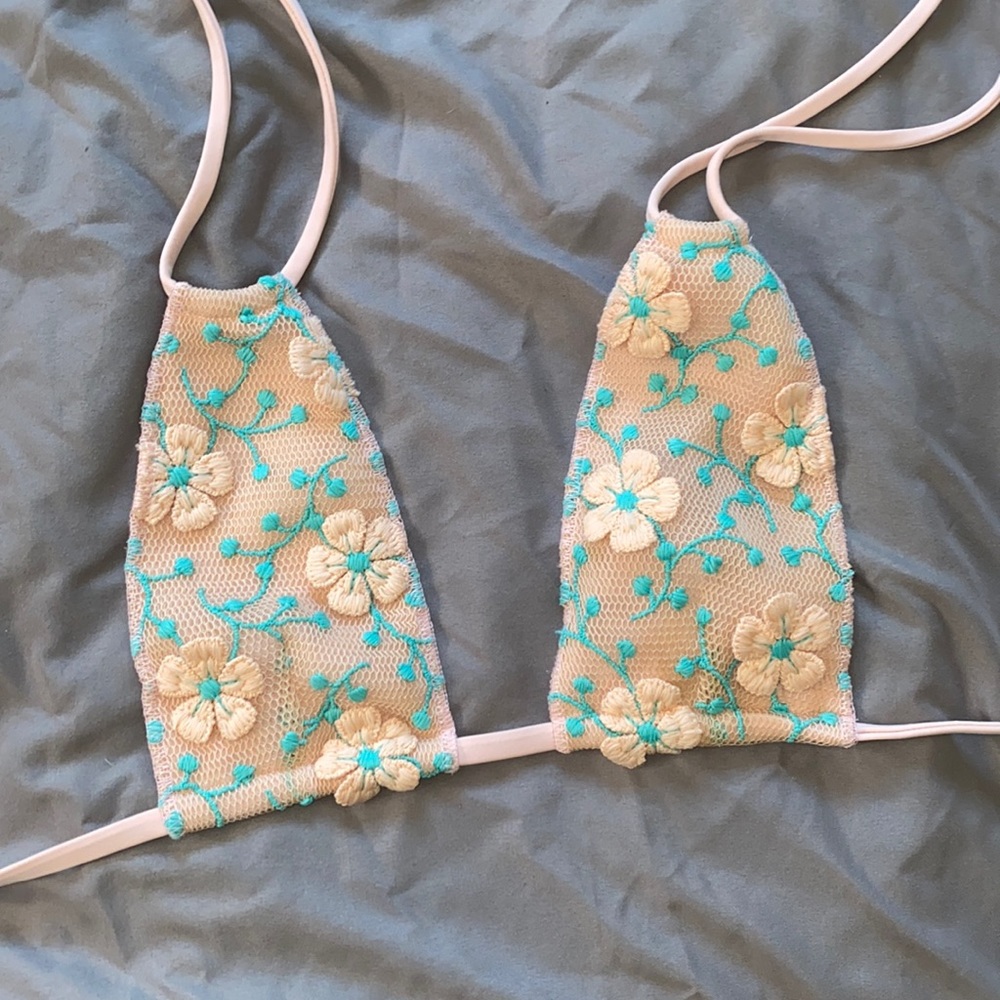 Montce Private Beach Bikini Top